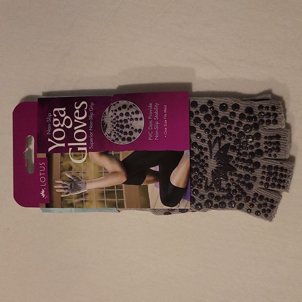 Lotus Non-Slip Yoga Gloves - Gray